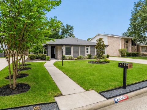 Photo of 19535 Dianeshire Drive, Spring, TX 77388 (MLS # 38055757)