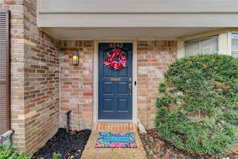 Photo of 6343 Briar Rose Drive #142, Houston, TX 77057 (MLS # 56357907)