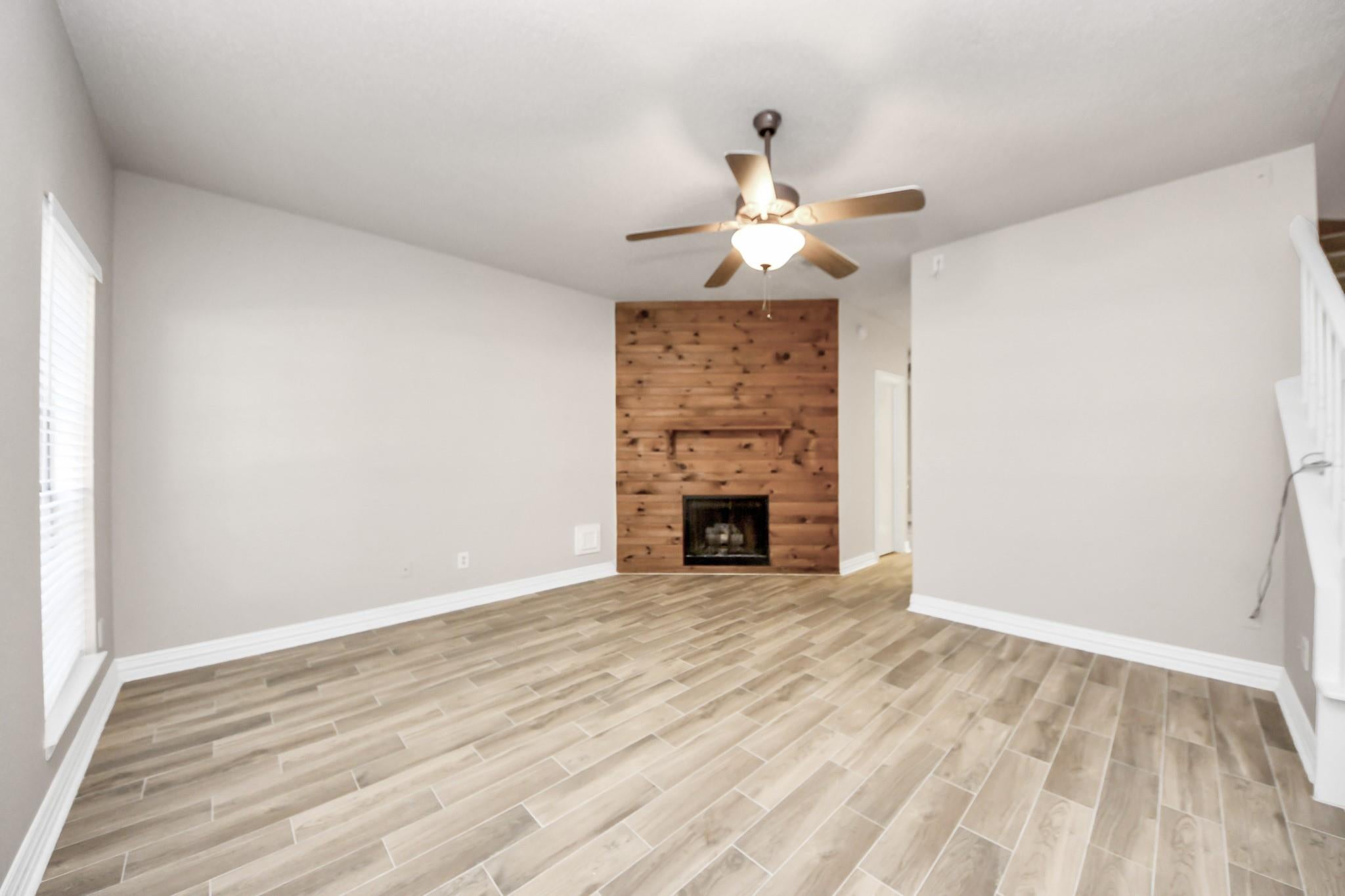 2910 Grants Lake Boulevard 1205