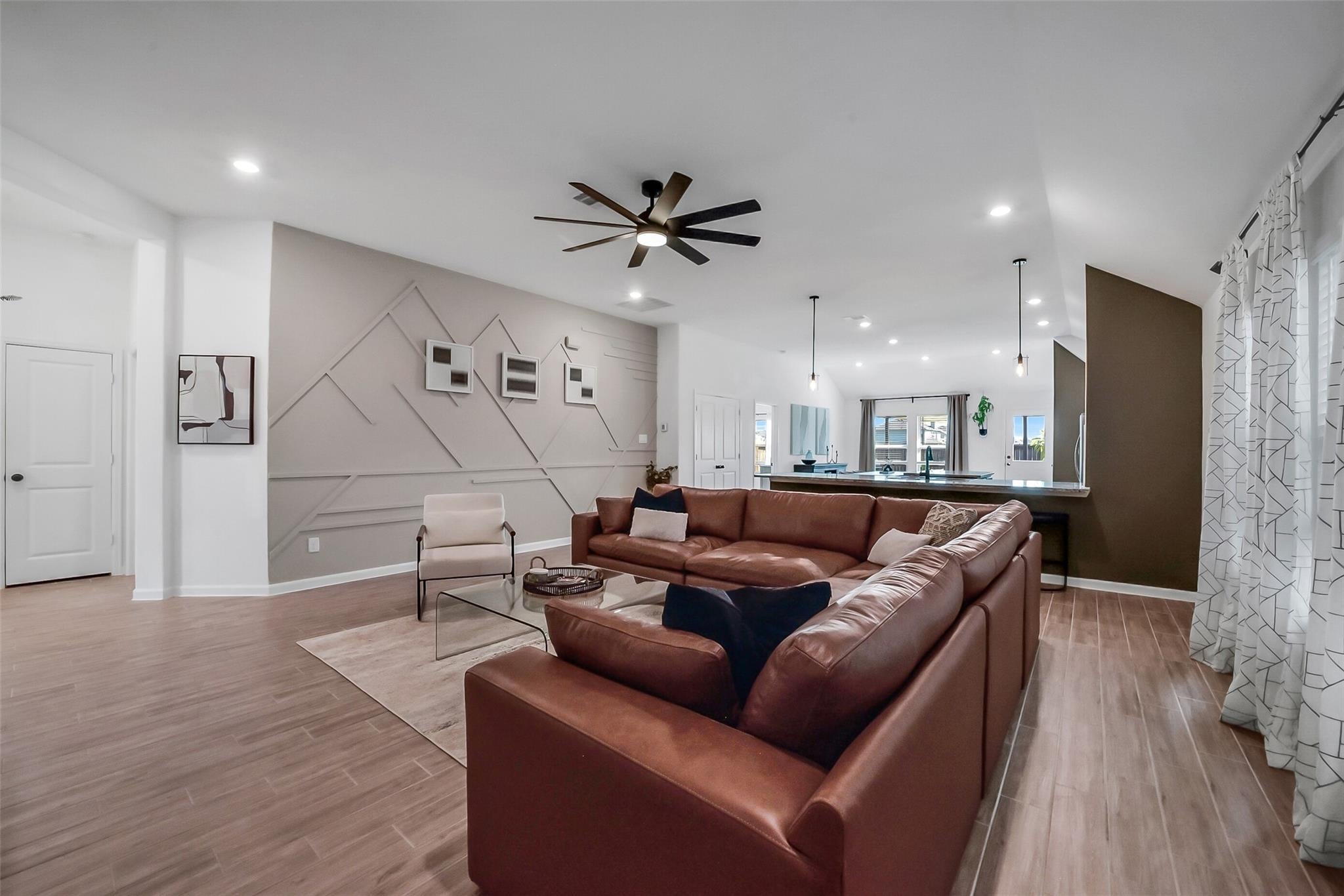 3726 Homestead Ridge Lane