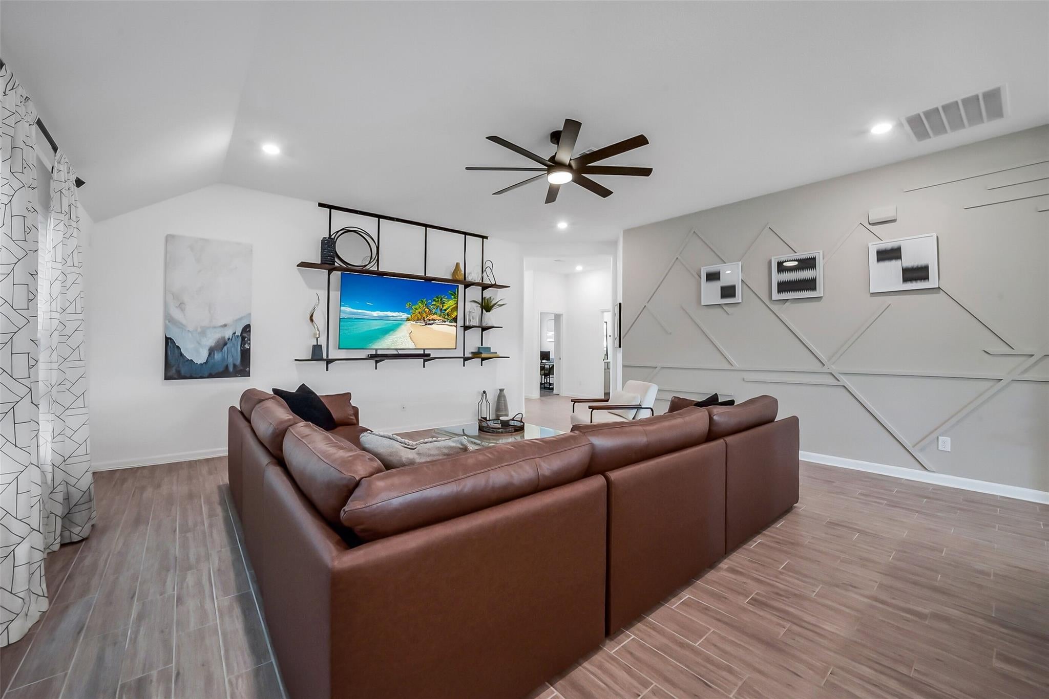 3726 Homestead Ridge Lane