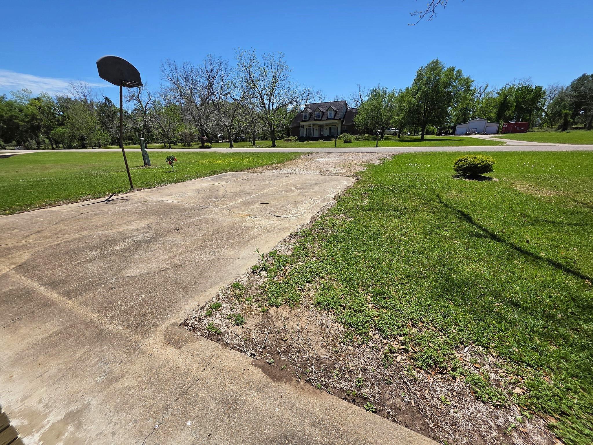 622 County Road 903a