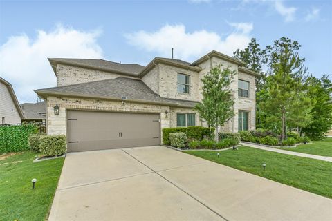 Homes For Sale - 27208 Starry Oaks Drive<br/> Magnolia, TX 77354