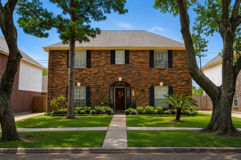 Photo of 2306 Bent River Drive, Sugar Land, TX 77479 (MLS # 11828925)