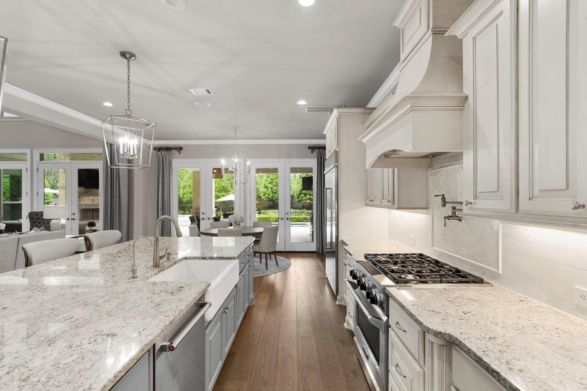Missouri City, Texas, 77459, United States, 5 Bedrooms Bedrooms, ,6 BathroomsBathrooms,Residential,Active,2035125