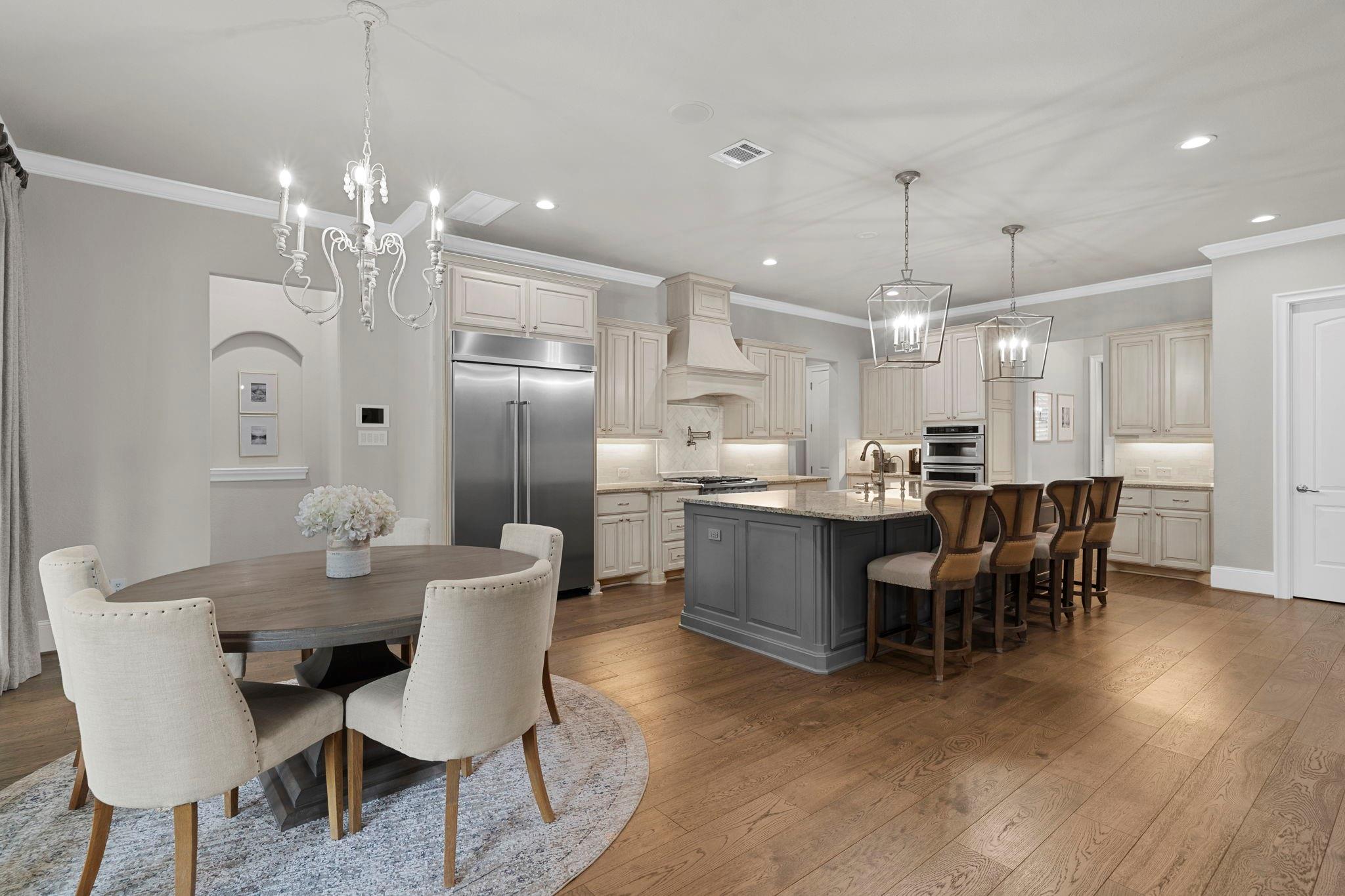 Missouri City, Texas, 77459, United States, 5 Bedrooms Bedrooms, ,6 BathroomsBathrooms,Residential,Active,2035125