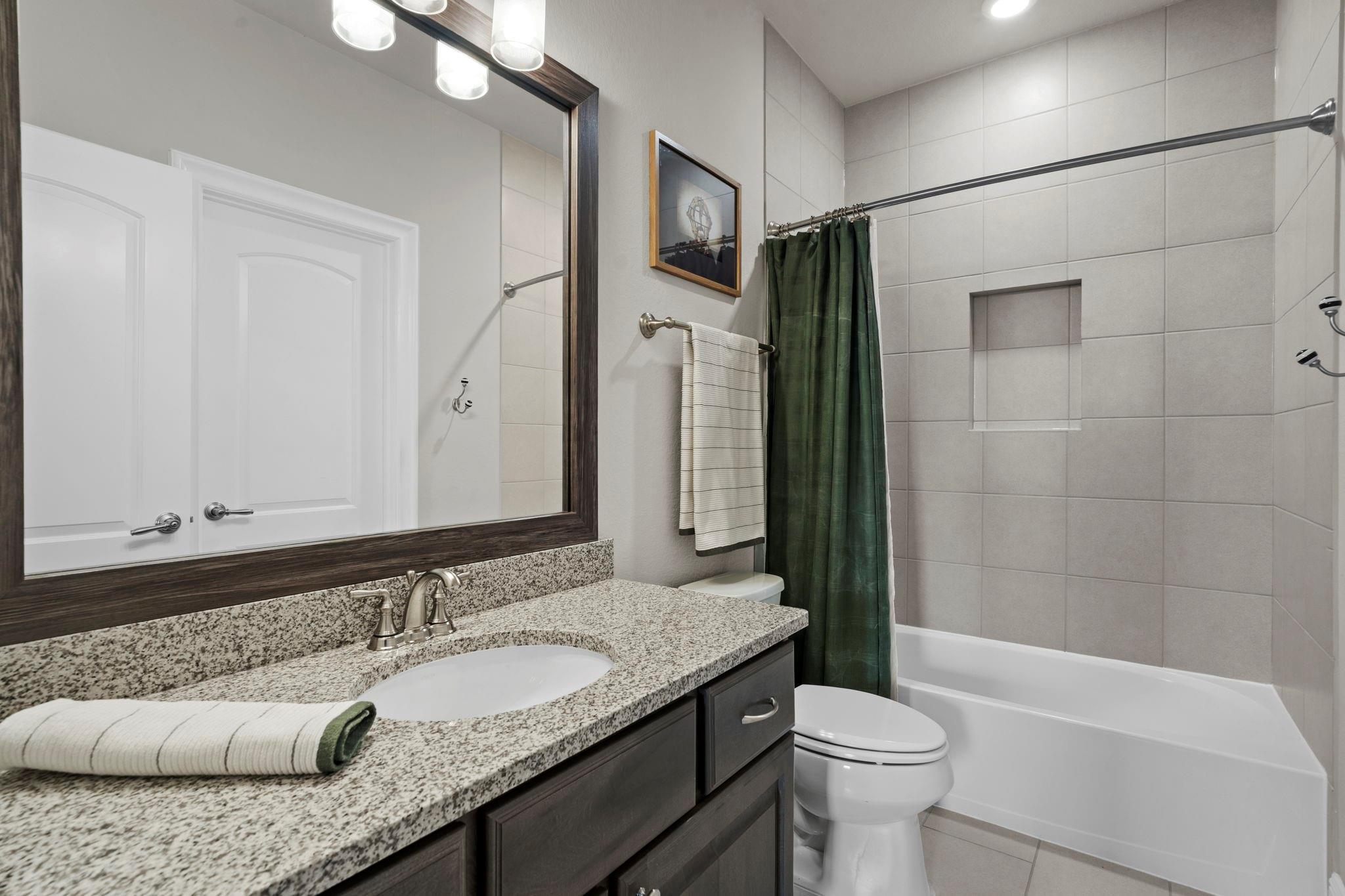 Missouri City, Texas, 77459, United States, 5 Bedrooms Bedrooms, ,6 BathroomsBathrooms,Residential,Active,2035125
