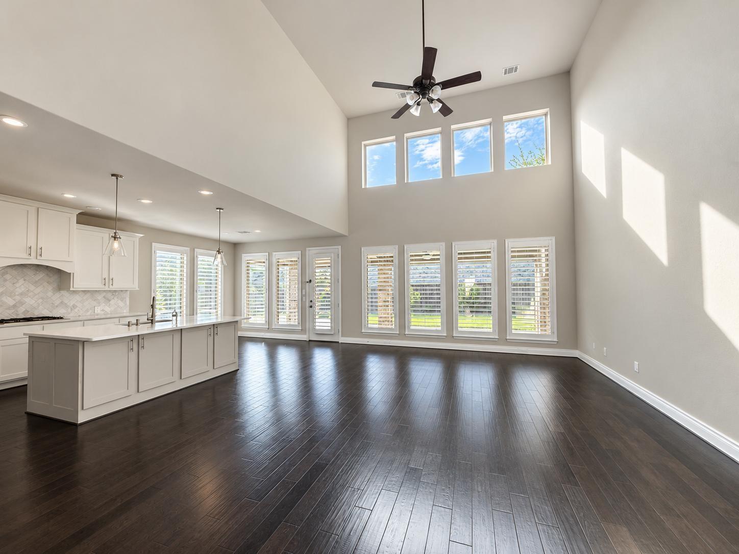 2803 Acorn Way