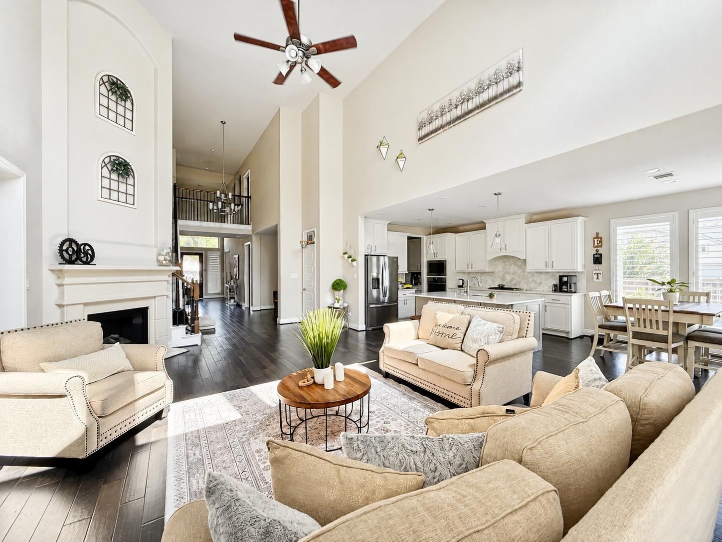 2803 Acorn Way