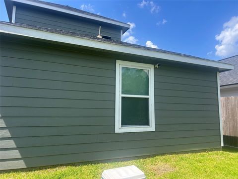 Photo of 17030 Marie Village Drive, Conroe, TX 77306 (MLS # 91378572) Photo of 17030 Marie Village Drive, Conroe, TX 77306 (MLS # 91378572)