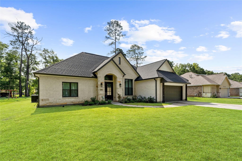 Photo of 2650 Fountain View Street, New Caney, TX 77357 (MLS # 81662995)