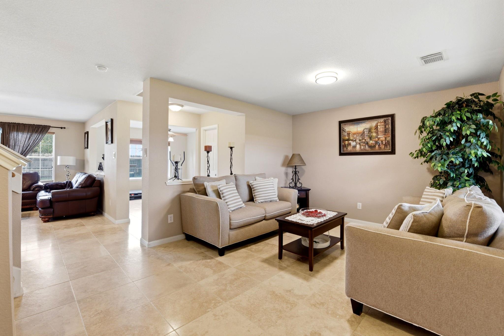 5702 Taylan Lane