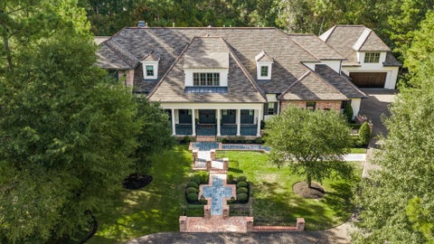 Photo of 14 Peony Springs Court, The Woodlands, TX 77382 (MLS # 38672140)