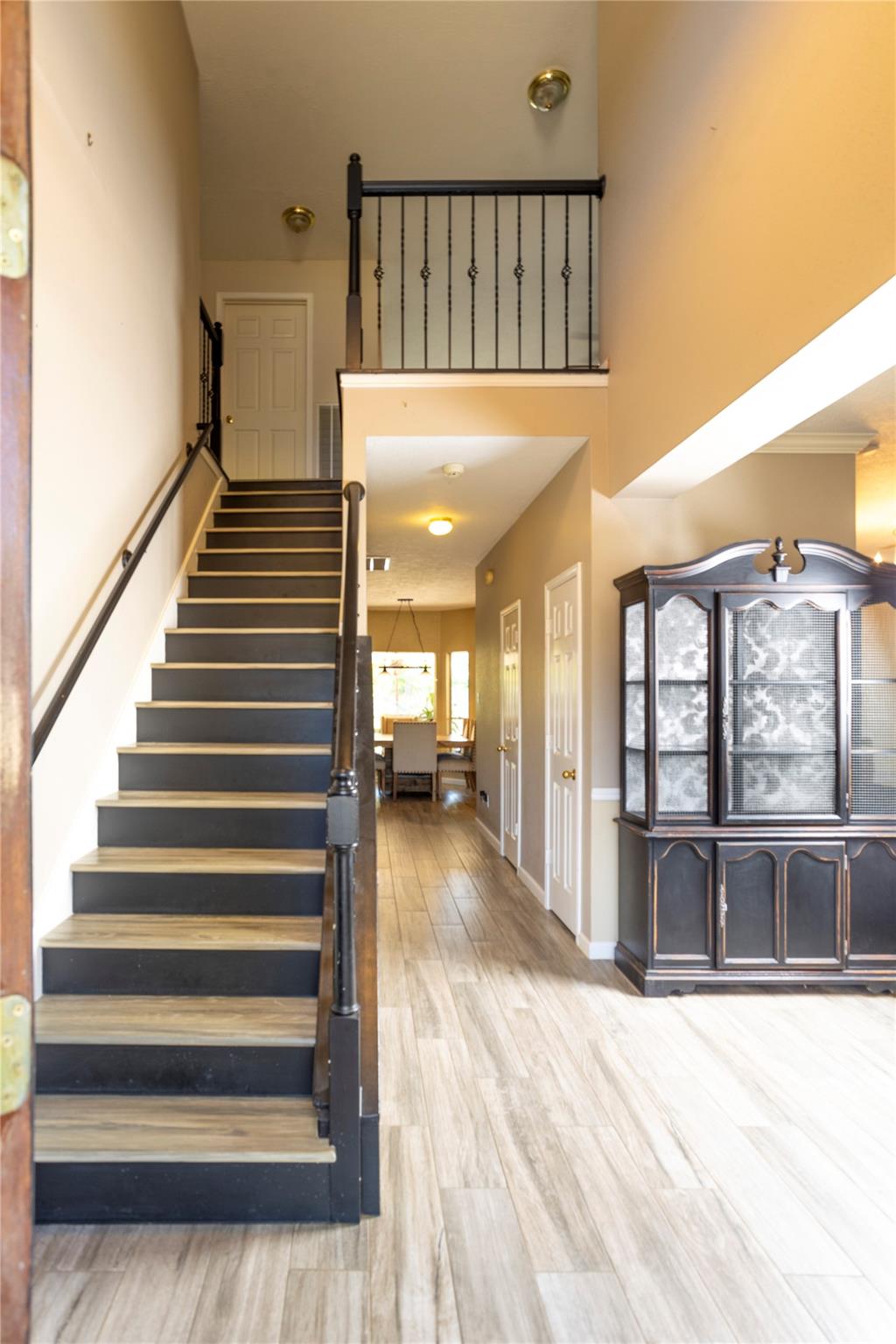 1015 Highland Woods Drive