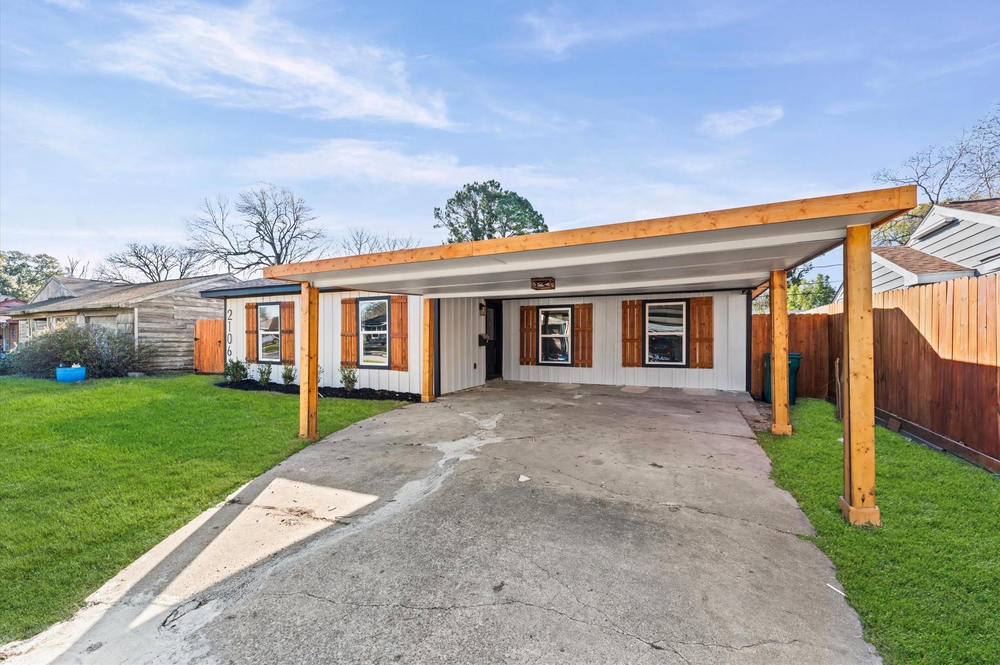 2106 Pomona Drive