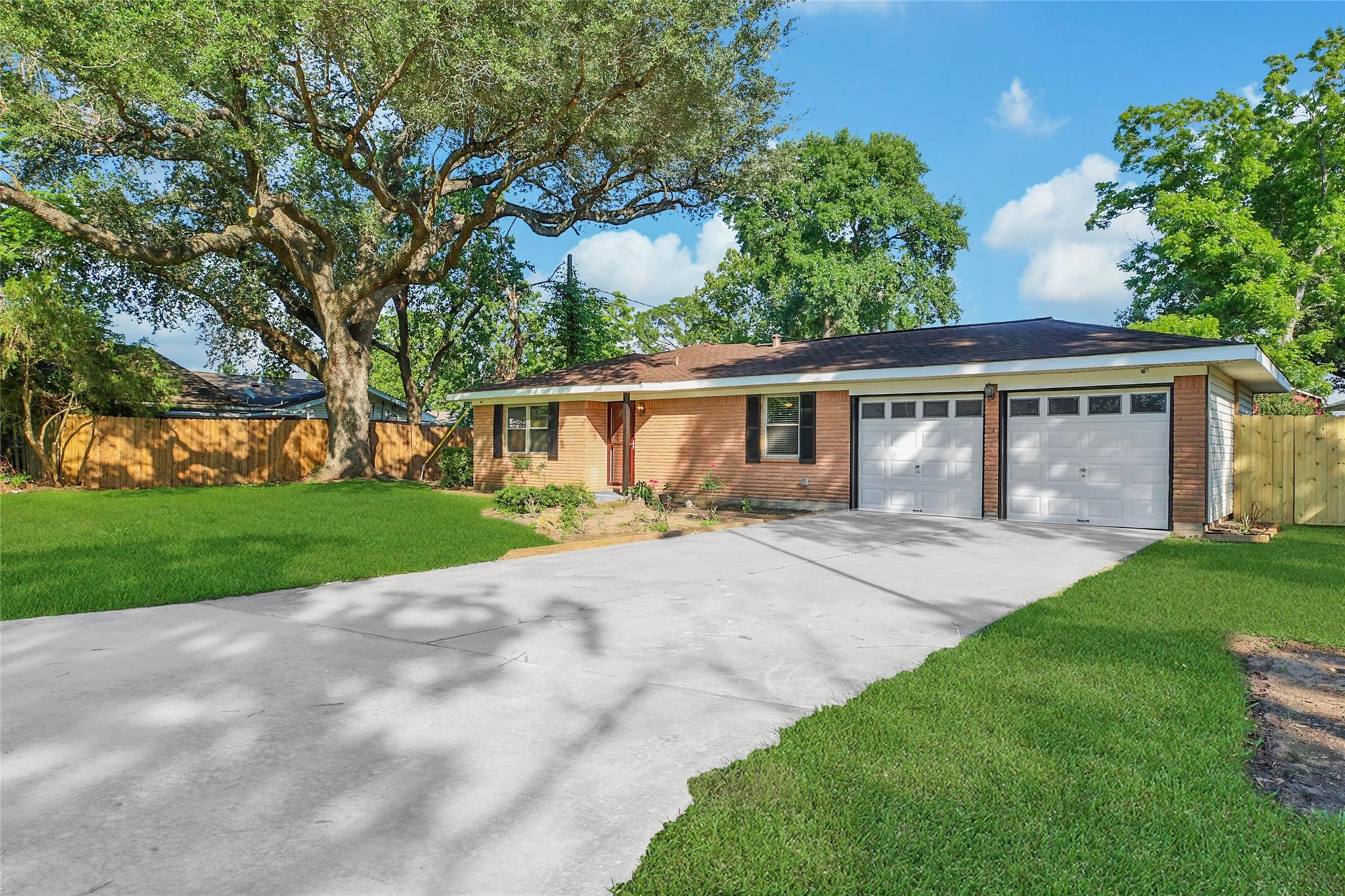 1711 Pecan Lane