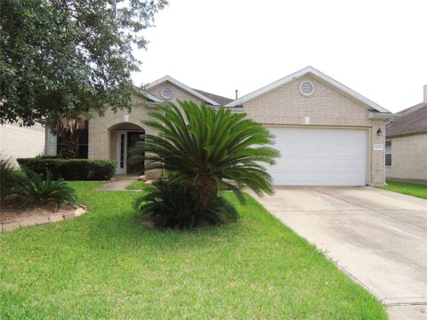 Photo of 6223 Channelbrook Lane, Spring, TX 77379 (MLS # 68038344)