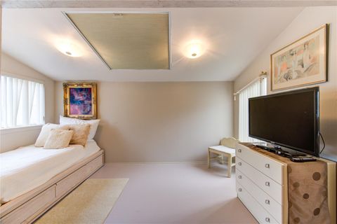 Tiny photo for 880 Tully Road #29, Houston, TX 77079 (MLS # 22345646)