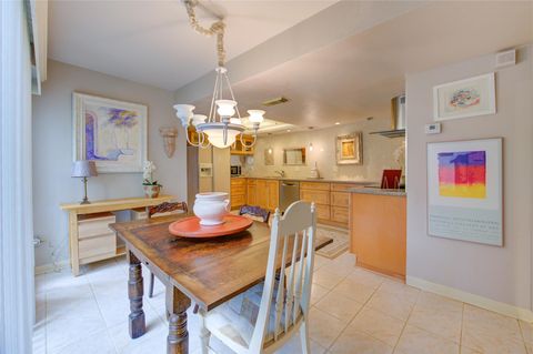 Tiny photo for 880 Tully Road #29, Houston, TX 77079 (MLS # 22345646)