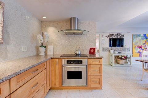 Tiny photo for 880 Tully Road #29, Houston, TX 77079 (MLS # 22345646)