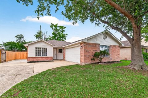 Photo of 18611 Spinney Lane Drive, Cypress, TX 77433 (MLS # 97450076)