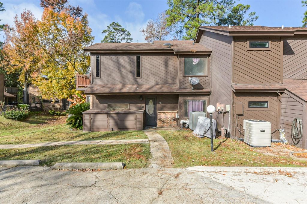 Photo of 200 Fountain Lake W #132, Livingston, TX 77351 (MLS # 6180481)