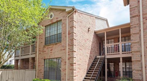 Photo of 2255 Braeswood Park Drive #145, Houston, TX 77030 (MLS # 55543835)