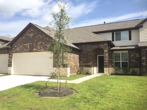 Photo of 12235 Roy Mix Bohn Lane, Houston, TX 77044 (MLS # 90873745)