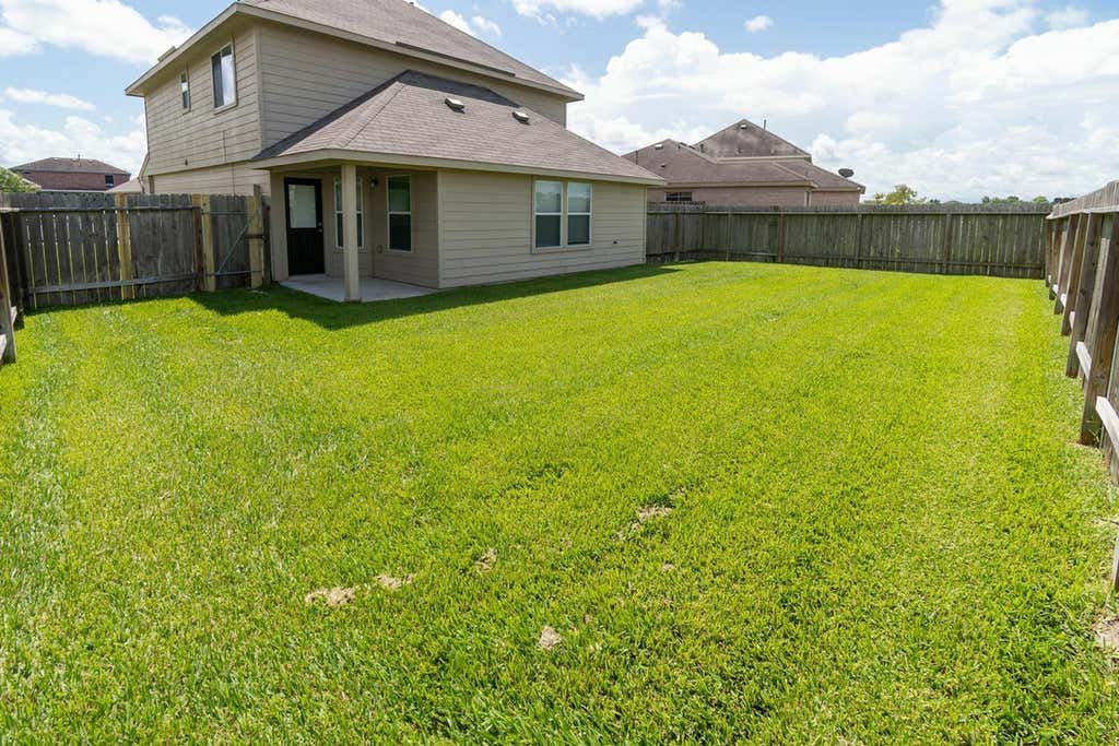 Photo of 12716 Rio Nueces Lane, Rosharon, TX 77583 (MLS # 37326216)