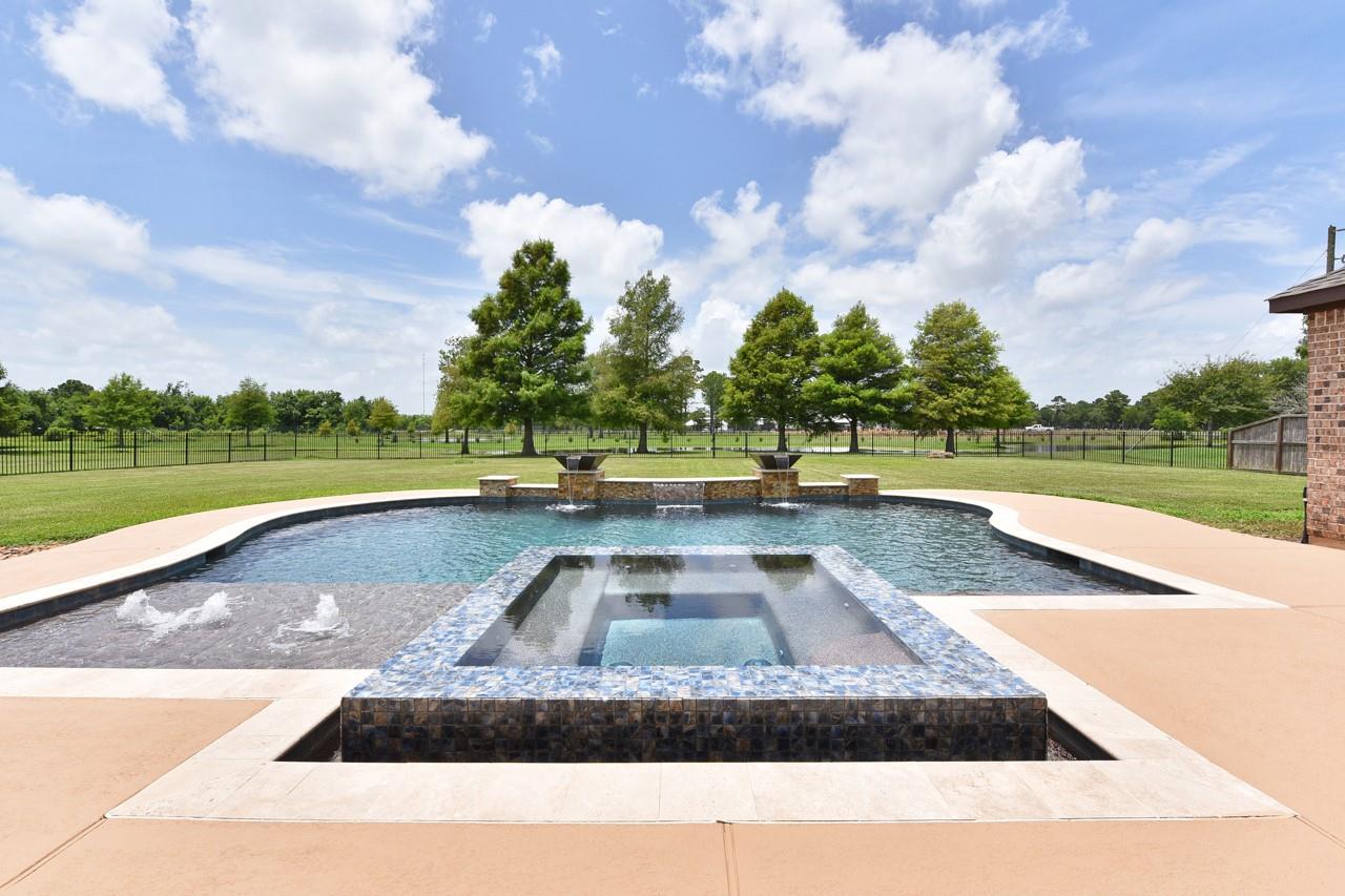 960 Cemetery Road