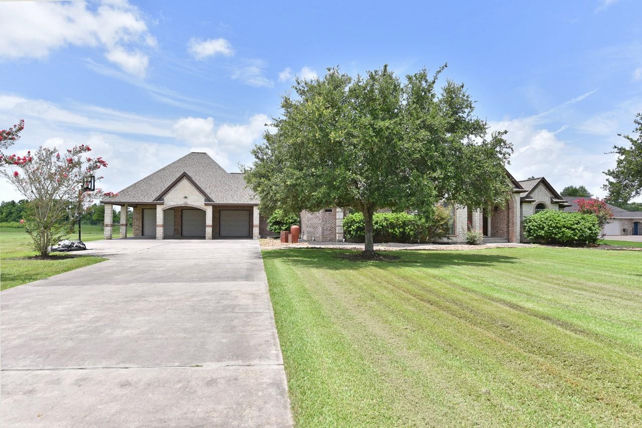 960 Cemetery Road