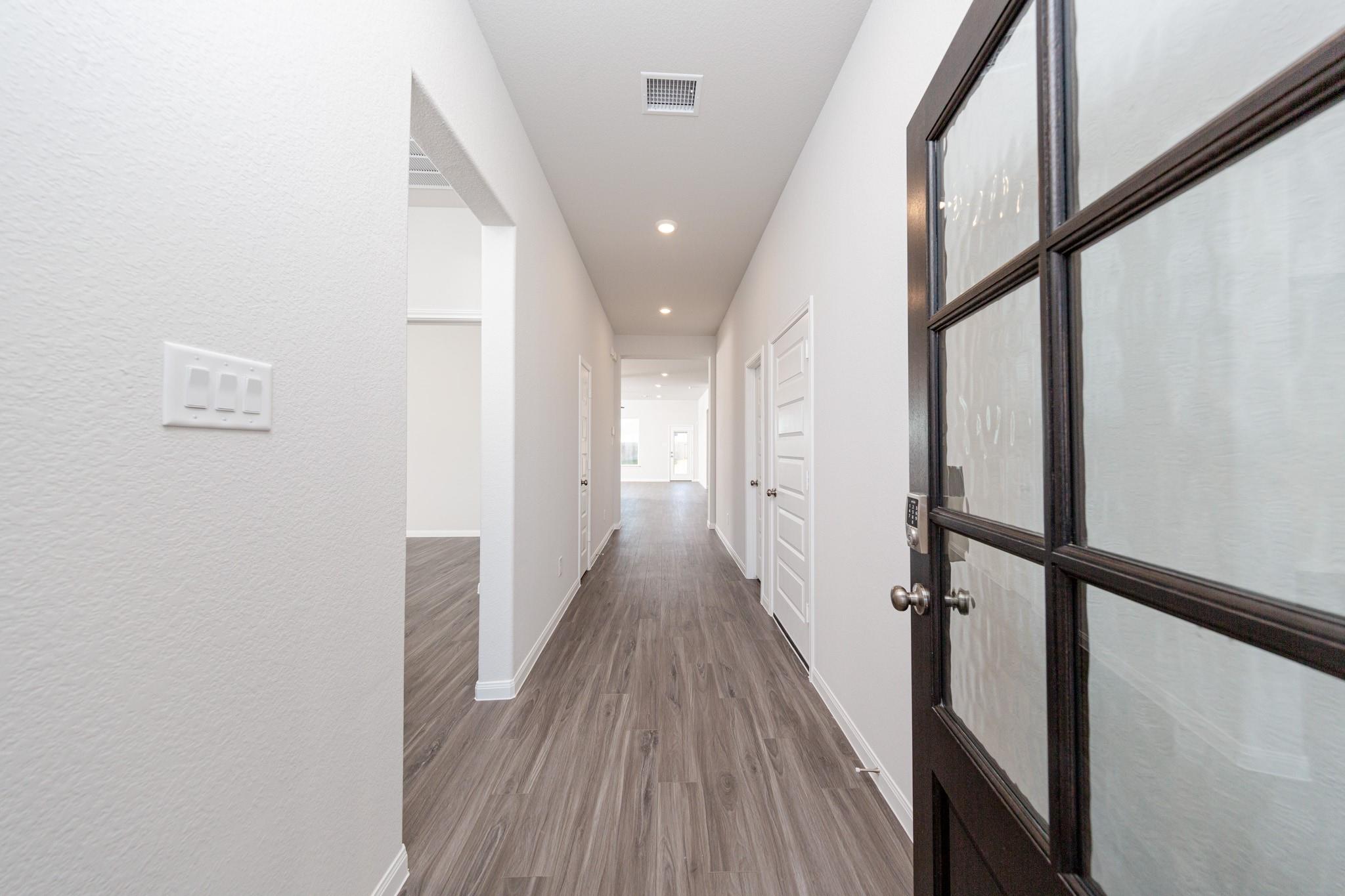 3001 Bristlegrass Street