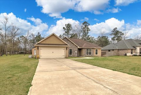 210 Road 662 Dayton TX 77535