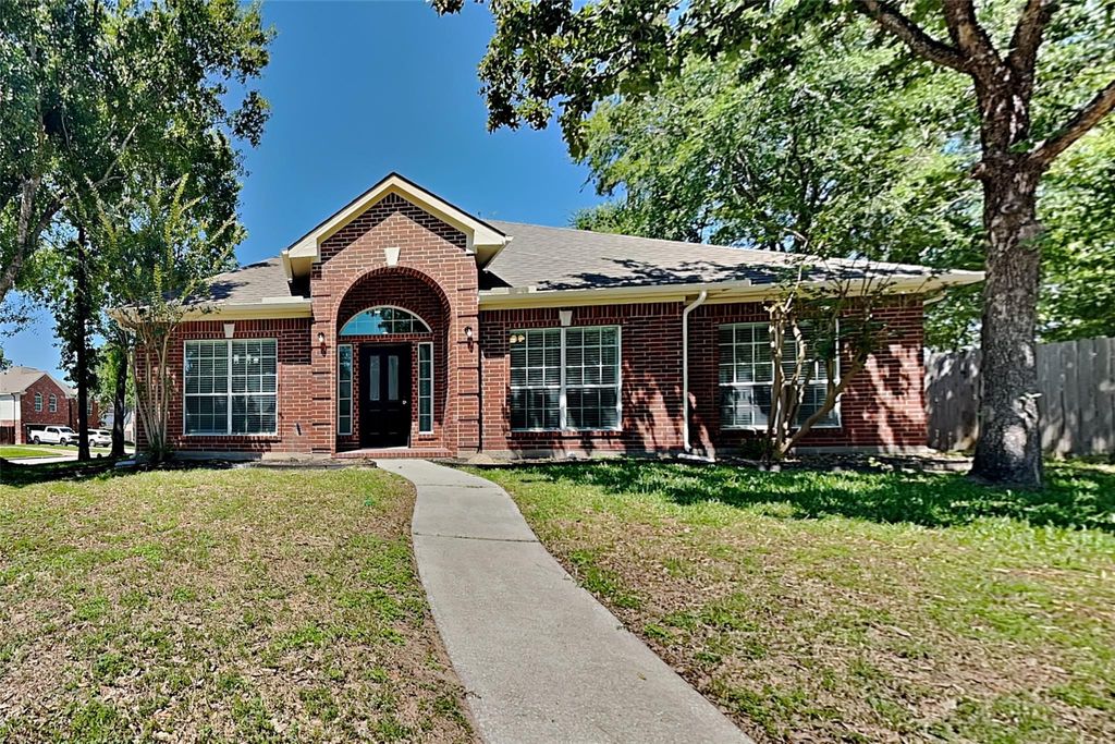 Photo of 8615 Mile Run Road, Humble, TX 77346 (MLS # 4306717)