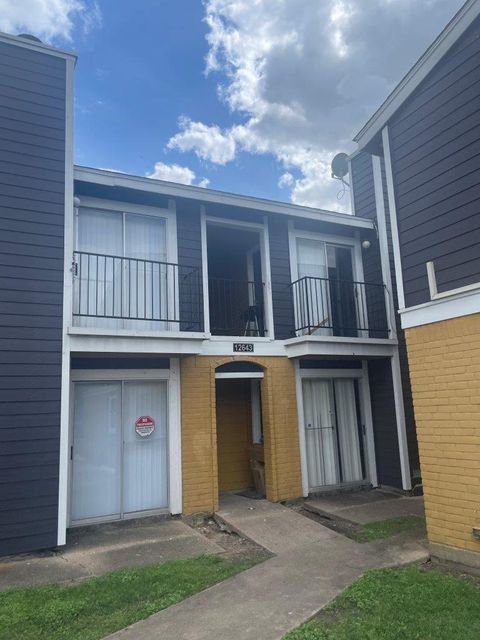 Photo of 12643 Ashford Meadow Drive #A, Houston, TX 77082 (MLS # 10305037)