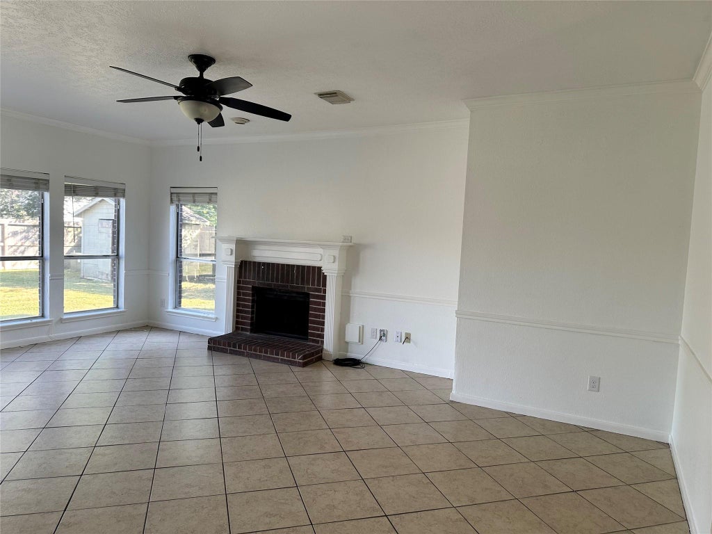 Photo of 10810 Perigrine Drive, Houston, TX 77065 (MLS # 32708048)