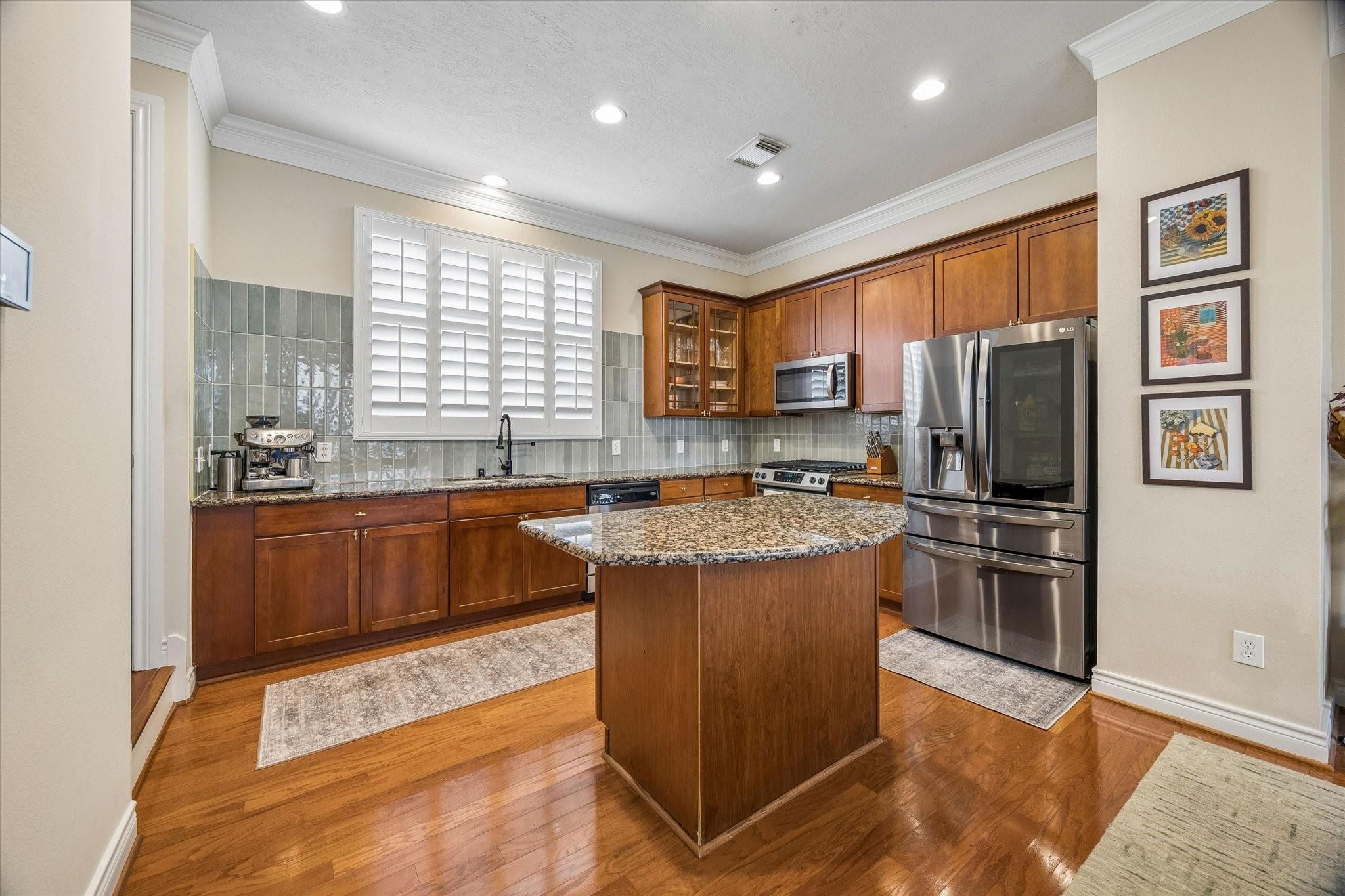 1634 W 13th Street