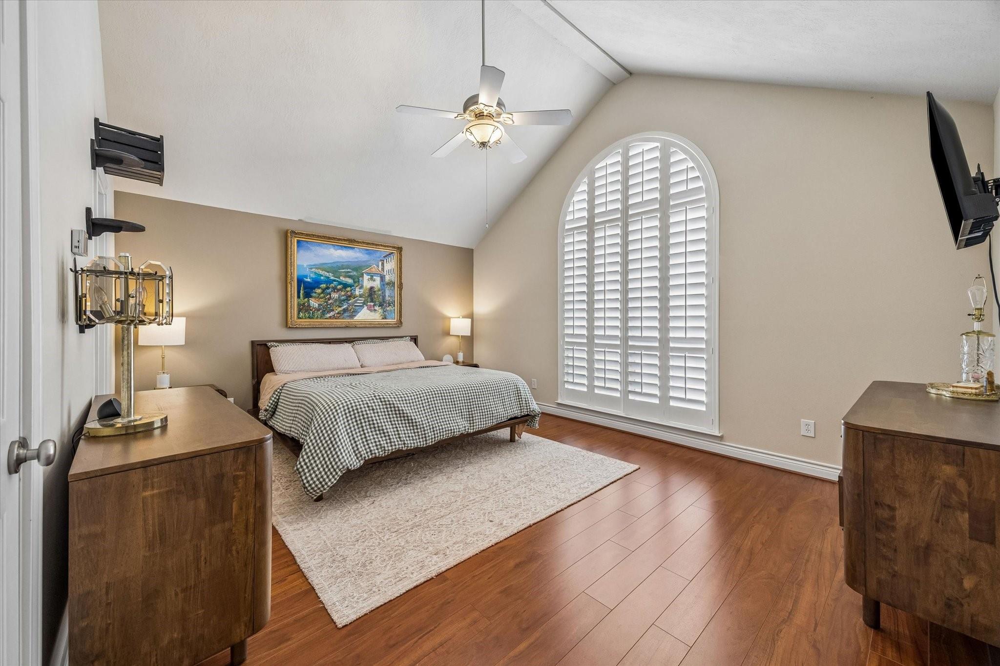 1634 W 13th Street