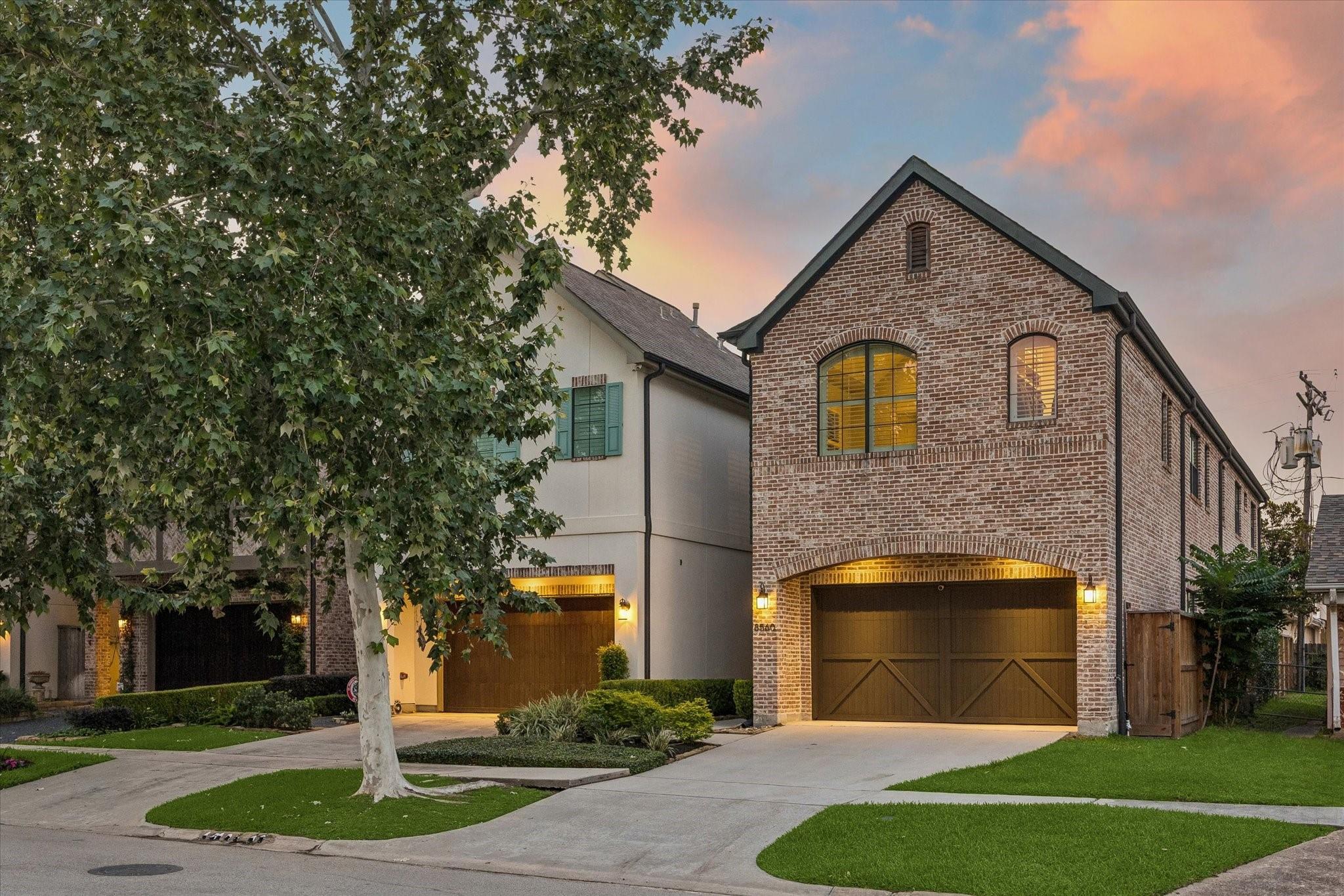 8560 Forum Drive