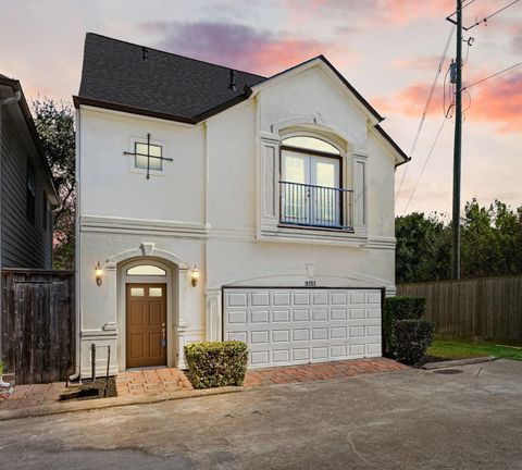 Photo of 9151 Lago Crest Drive, Houston, TX 77054 (MLS # 21868099) Photo of 9151 Lago Crest Drive, Houston, TX 77054 (MLS # 21868099)