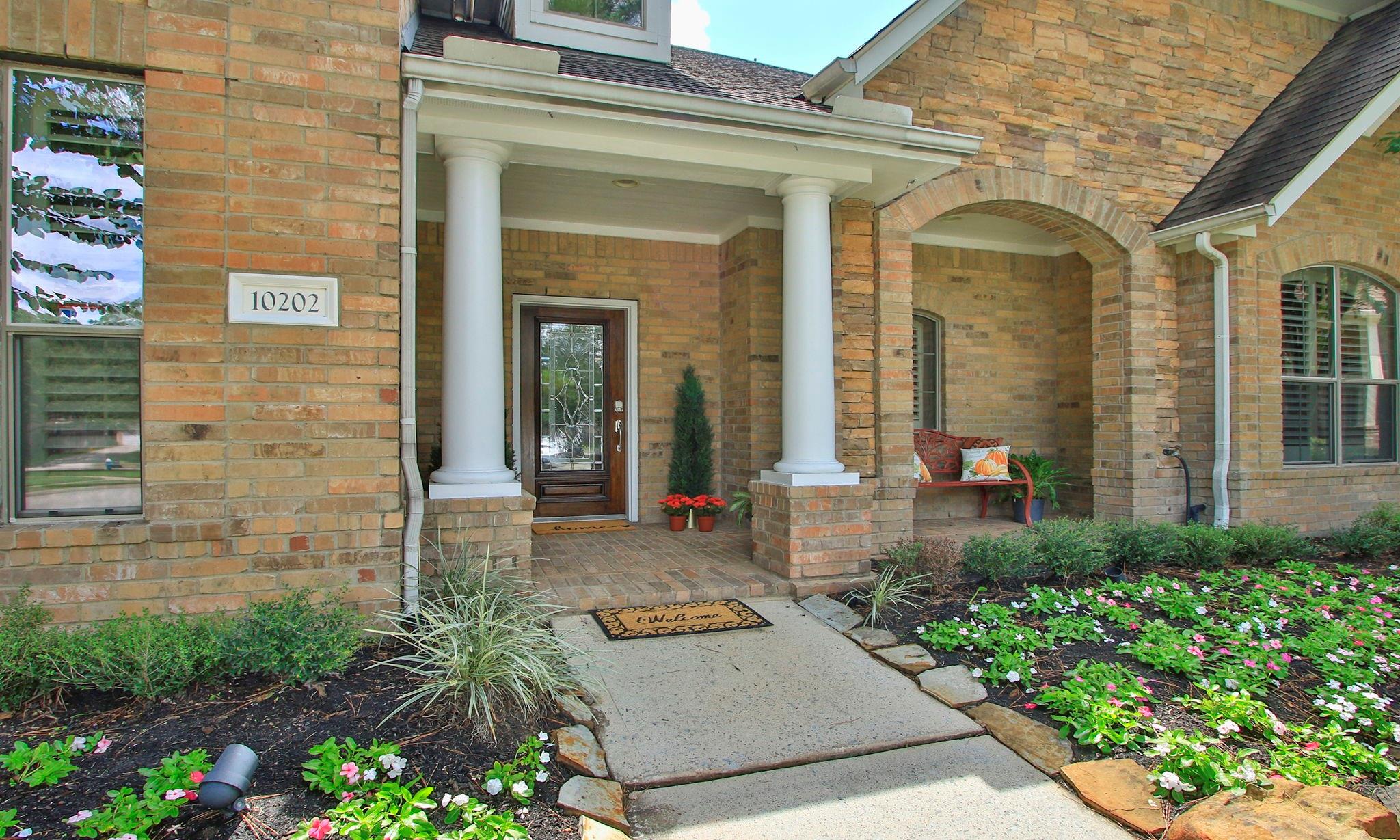 10202 Leedscastle Manor Court