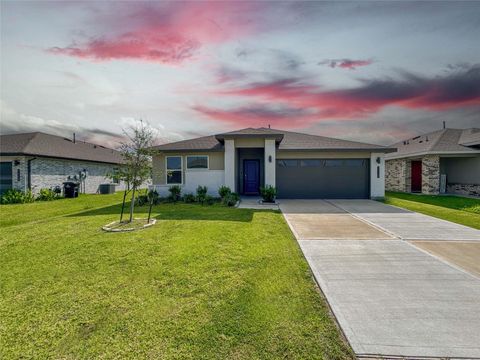 Photo of 7722 Suffolk Valley Lane, Rosharon, TX 77583 (MLS # 78905729)