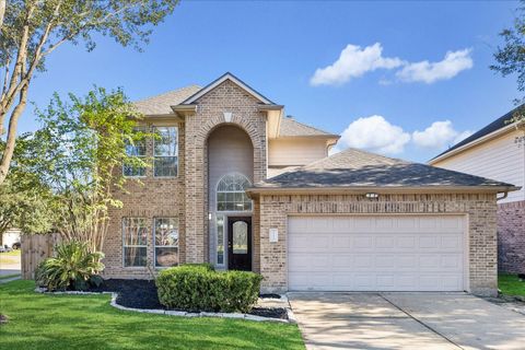 Photo of 25322 Sierra Woods Lane, Katy, TX 77494 (MLS # 42305327)