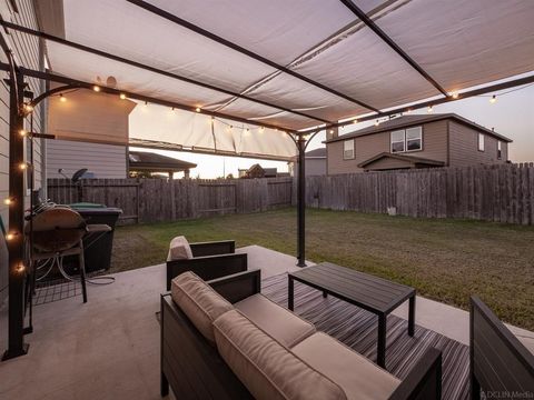 Photo of 2515 Skyview Cove Court, Houston, TX 77047 (MLS # 45283117)