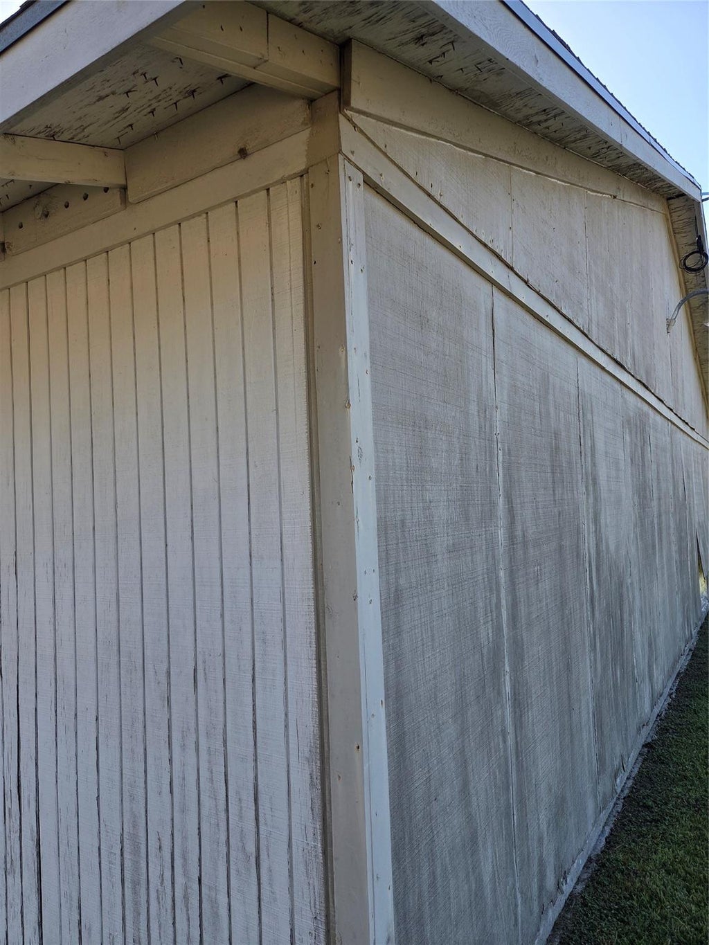 Photo of 1006 5th St ST, Palacios, TX 77465 (MLS # 74444371)