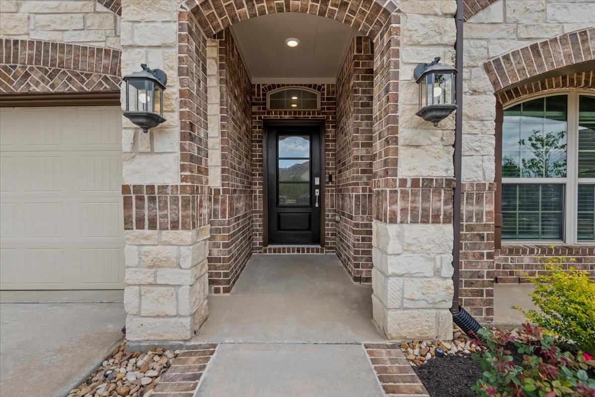 15138 Pilant Lake Court