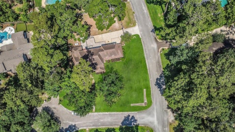 Photo of 2411 Oaks Forks Drive, Houston, TX 77339 (MLS # 23711576)