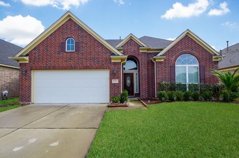 Photo of 14822 Russet Bend Lane, Cypress, TX 77429 (MLS # 13387676)