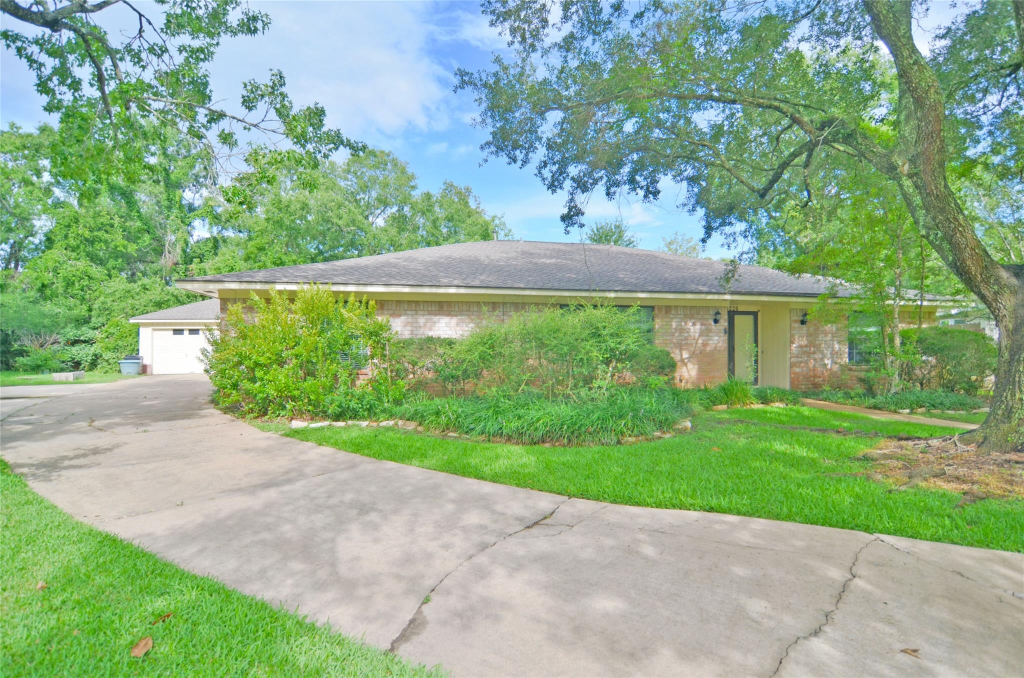 4226 Manorfield Drive