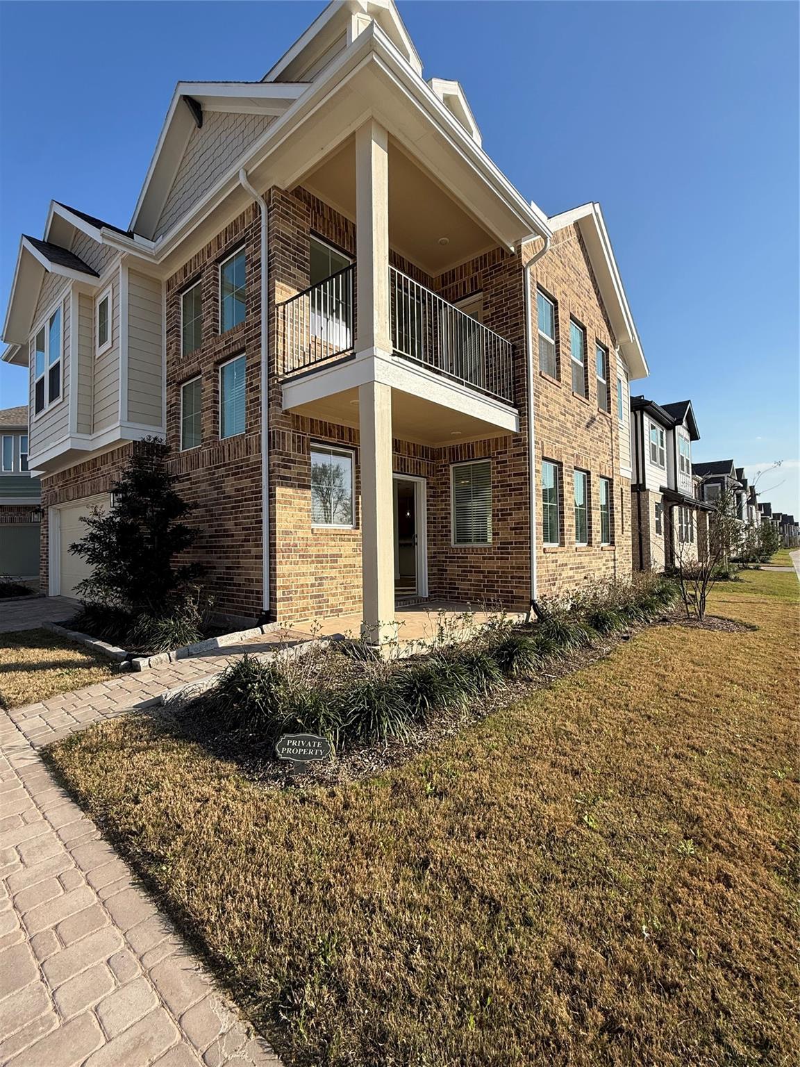 1442 Shaded Rock Drive